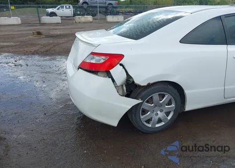 2009 Honda Civic Lx z USA, uszkodzony, nr VIN 2HGFG12609H505379